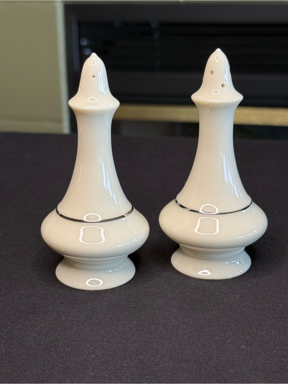 Vintage Lenox Regency Shaker Set w/Platinum Made in USA